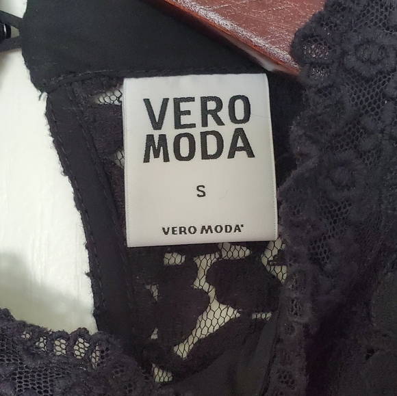 Vero Moda LBD Lace Top Fit & Flare Dress - Picture 3 of 6